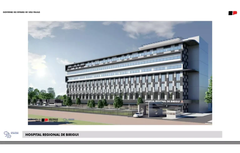 Carlos Cezar visita local das obras do futuro Hospital Regional de Birigui